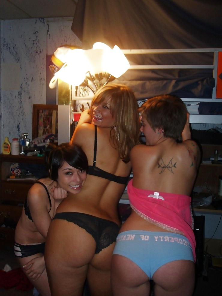 24P AMATEUR TEEN ASS 2