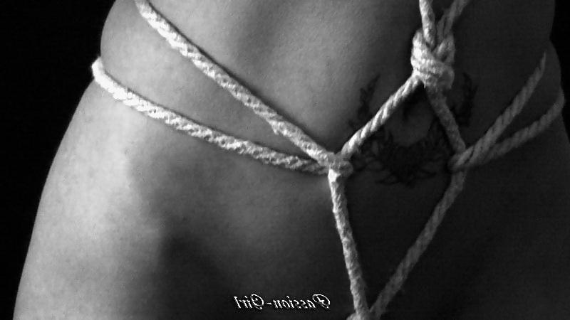 25P Bondage Shooting - Passion-Girl German Amateur