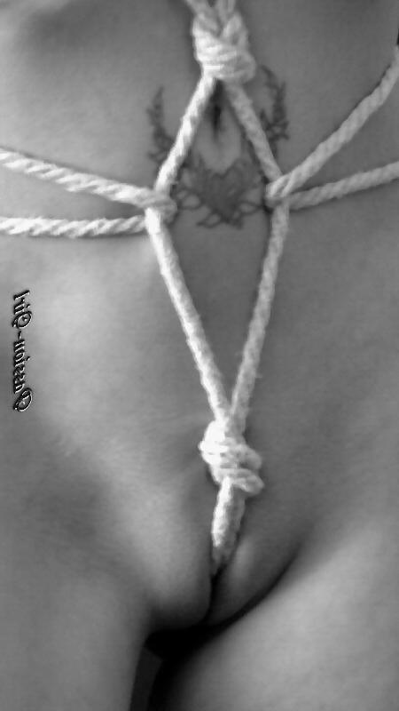 25P Bondage Shooting - Passion-Girl German Amateur