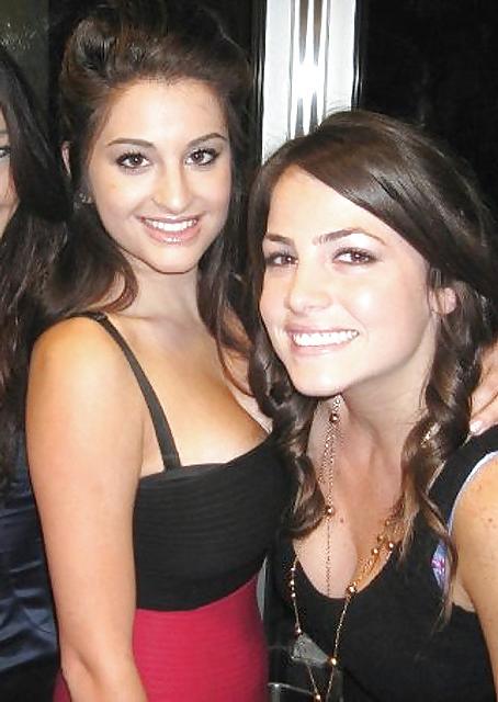 25P Beautiful Busty Amateur Brunette Gallery