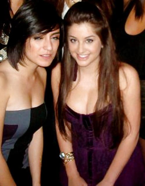 25P Beautiful Busty Amateur Brunette Gallery