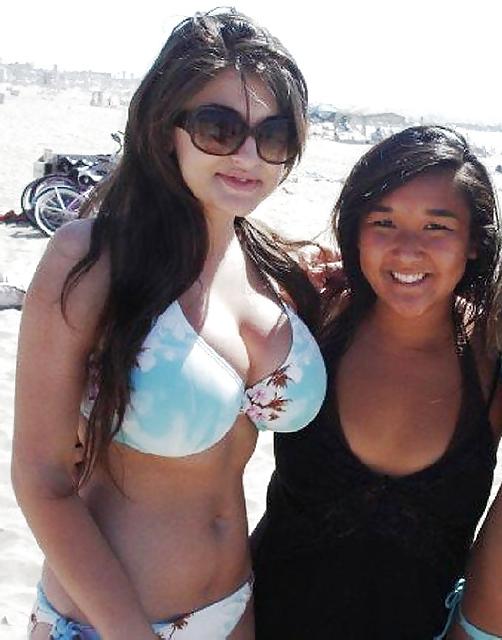 25P Beautiful Busty Amateur Brunette Gallery