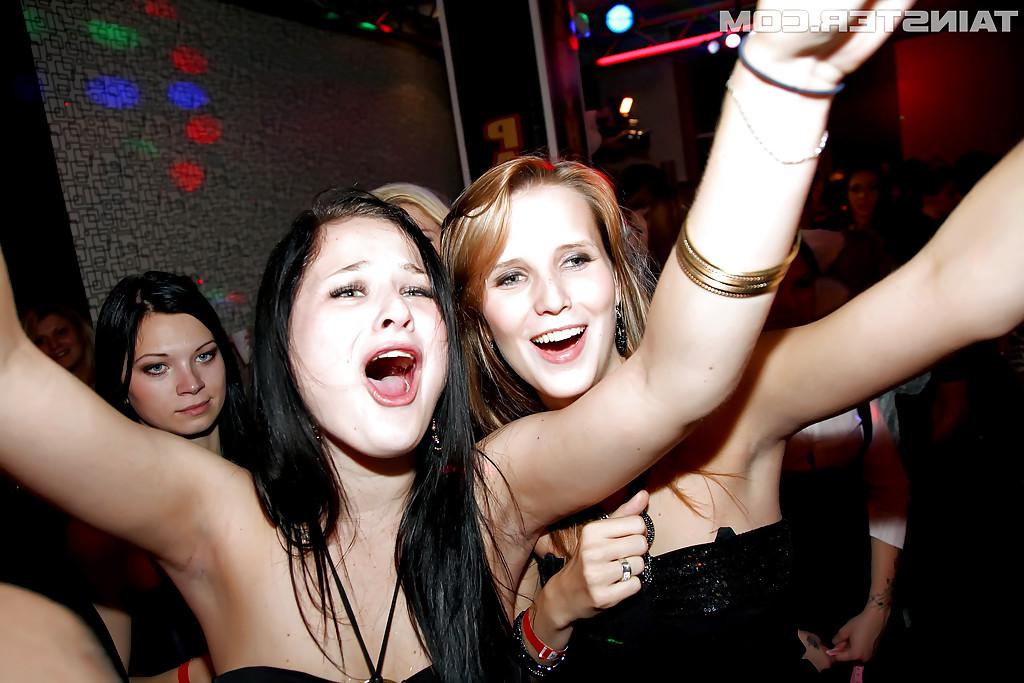 16P Cock starving chicks spend some good time at the drunk party