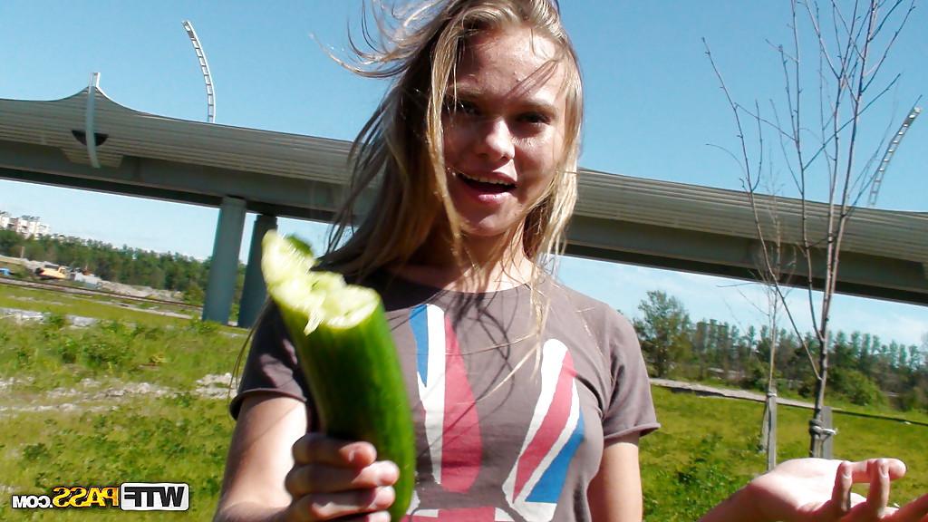 16P Lustful amateur blonde babe gives a sensual blowjob outdoor