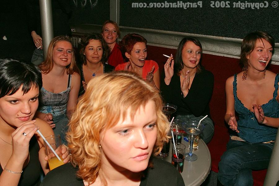 16P Dirty-minded amateurs getting naughty at the party with male strippers