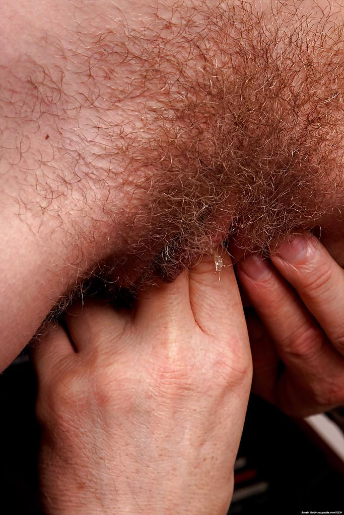 16P Short haired blonde housewife Kelly Klass having her hairy cunt ate out