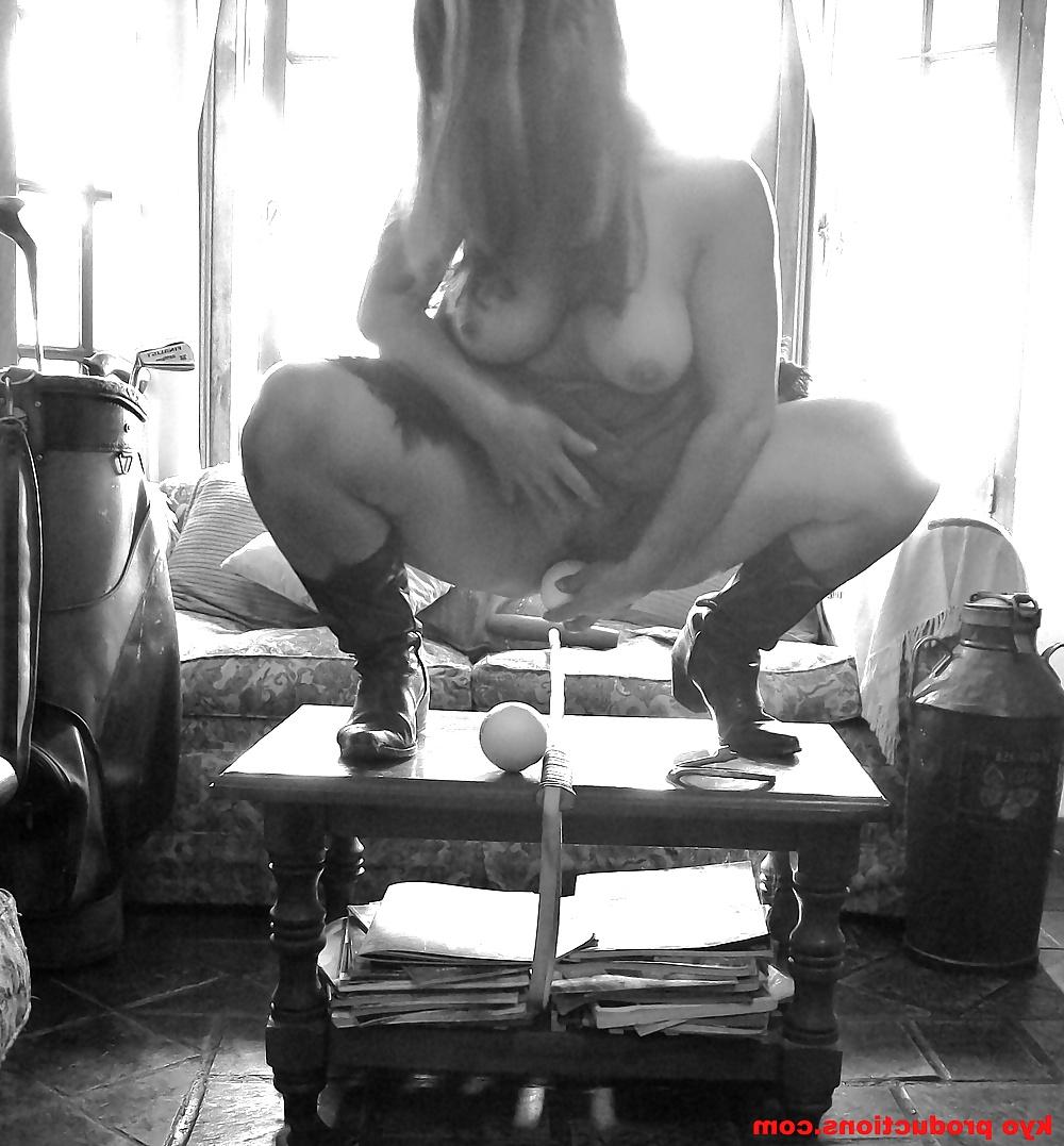 25P Anal Nude Art  Country 1
