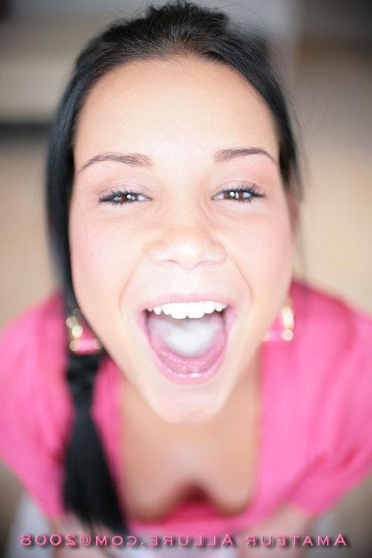 16P Cute teen next door spreads pussy and gives head
