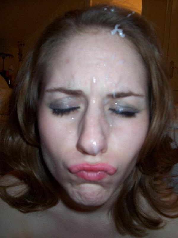 15P Hot amateur coed pleasures her lover by giving a pov blowjob