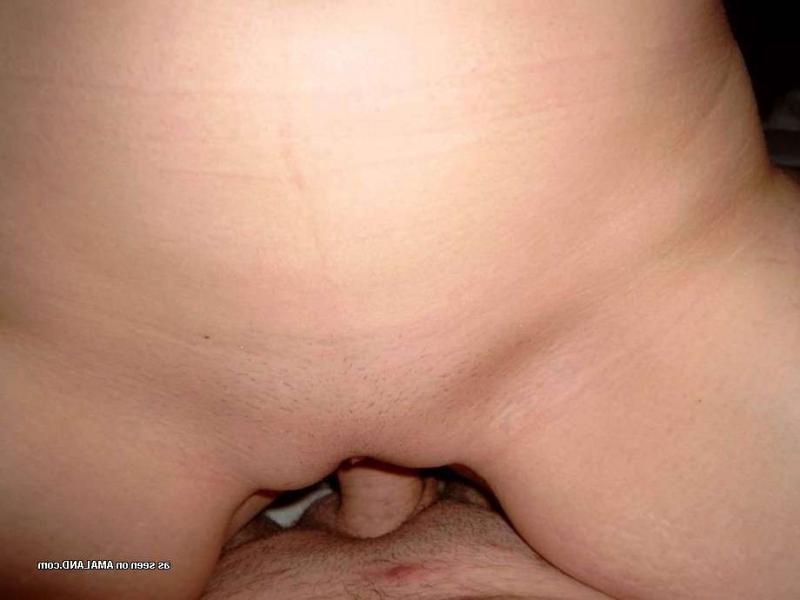 16P Pics of an amateur hottie giving her lover a nice blowjob