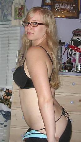 25P HOT CHUBBY AMATEUR GIRLS I