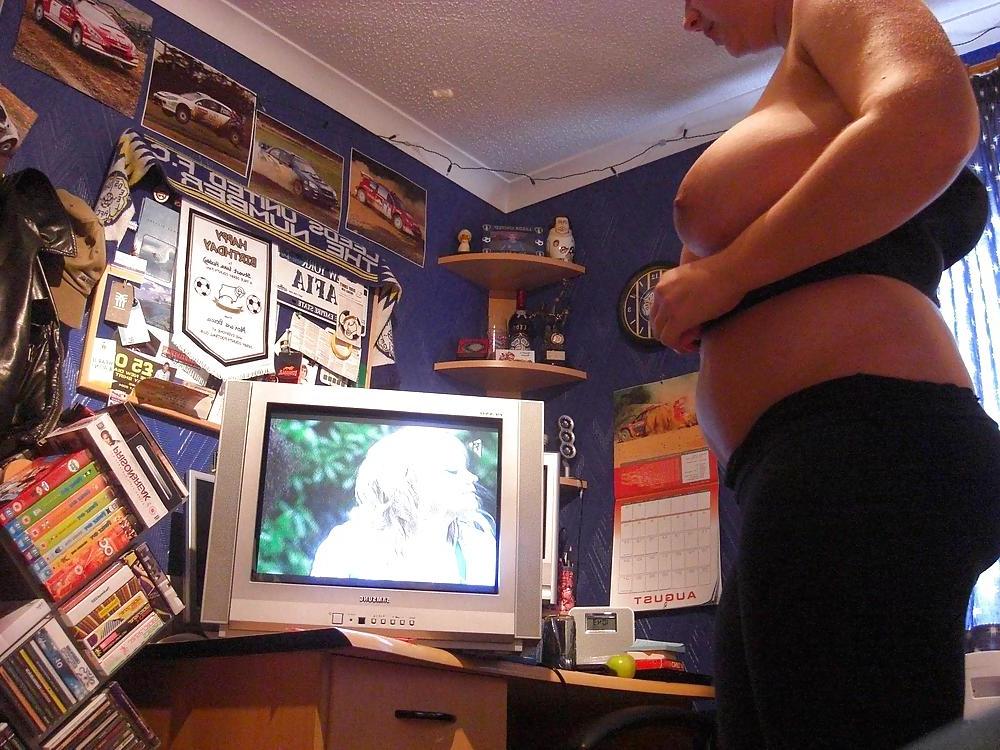 25P HOT CHUBBY AMATEUR GIRLS I