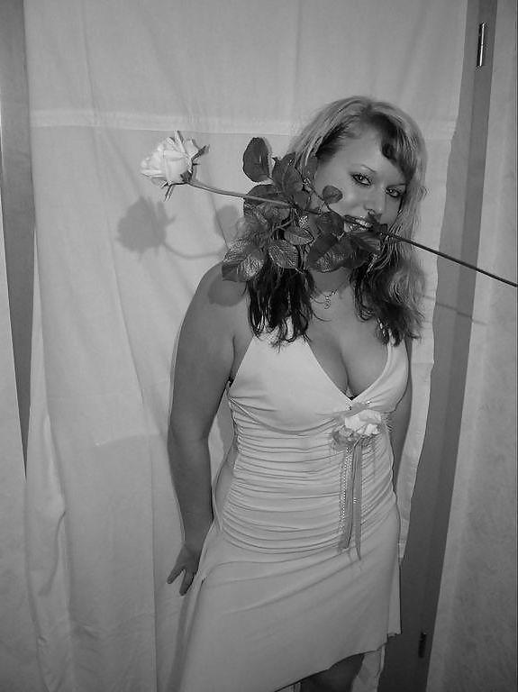 25P HOT CHUBBY AMATEUR GIRLS II
