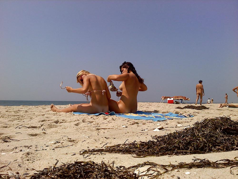 25P Amateur teens by ocb-beach part4end