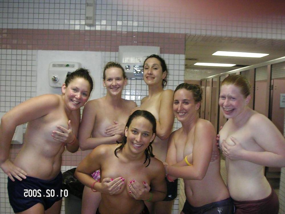 25P Amateur  girls - pussy and tits -