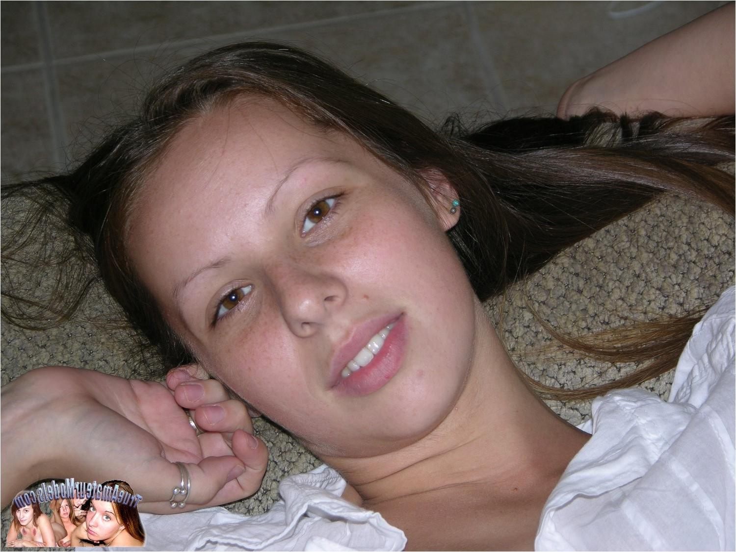 10P Amateur Babe Spreading Her Hairy Teen Bush