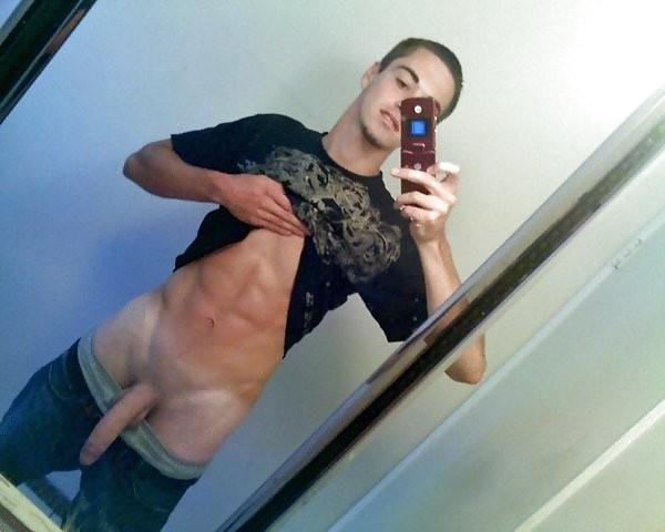 16P Real amateur guy with big fat white cock