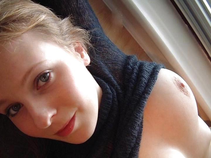 25P SEXY BUSTY AMATEUR JENN