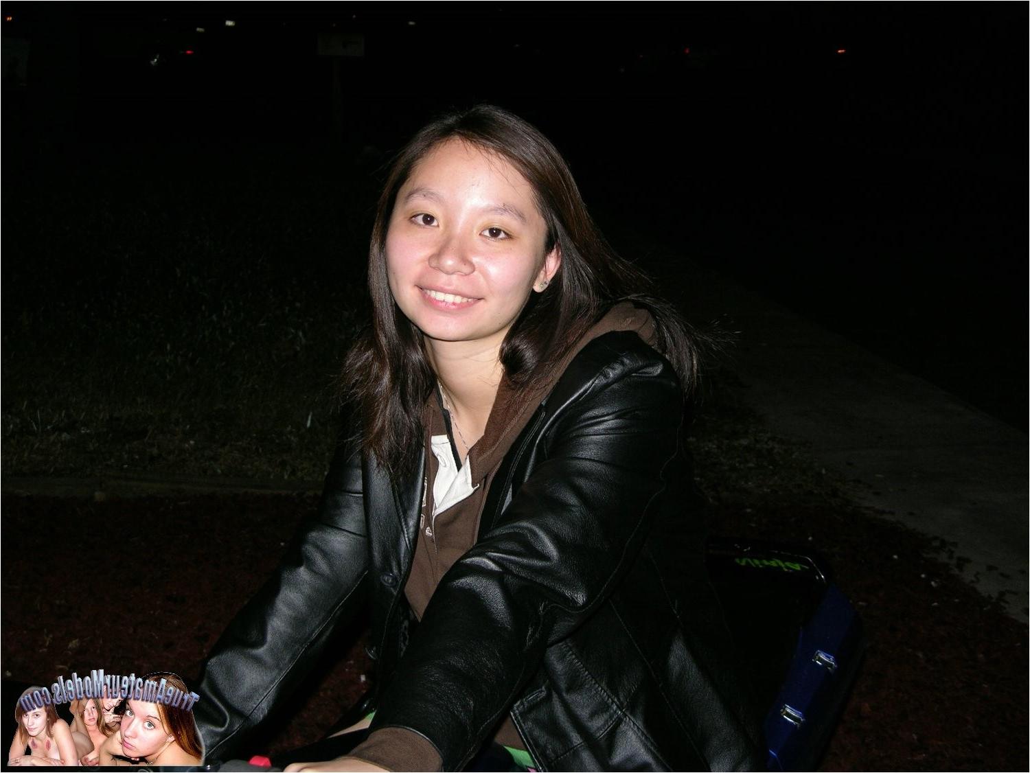 10P Amateur Teen Girl Spreads Nude On Motorcycle