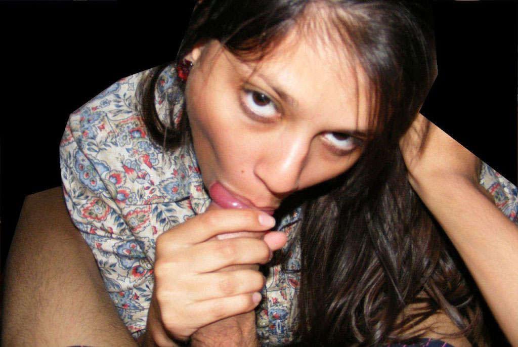 15P Various pictures of bitches giving great blowjobs