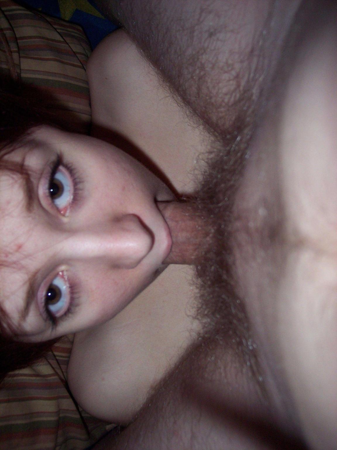 16P An amateur horny redhead sucks her BF's dick