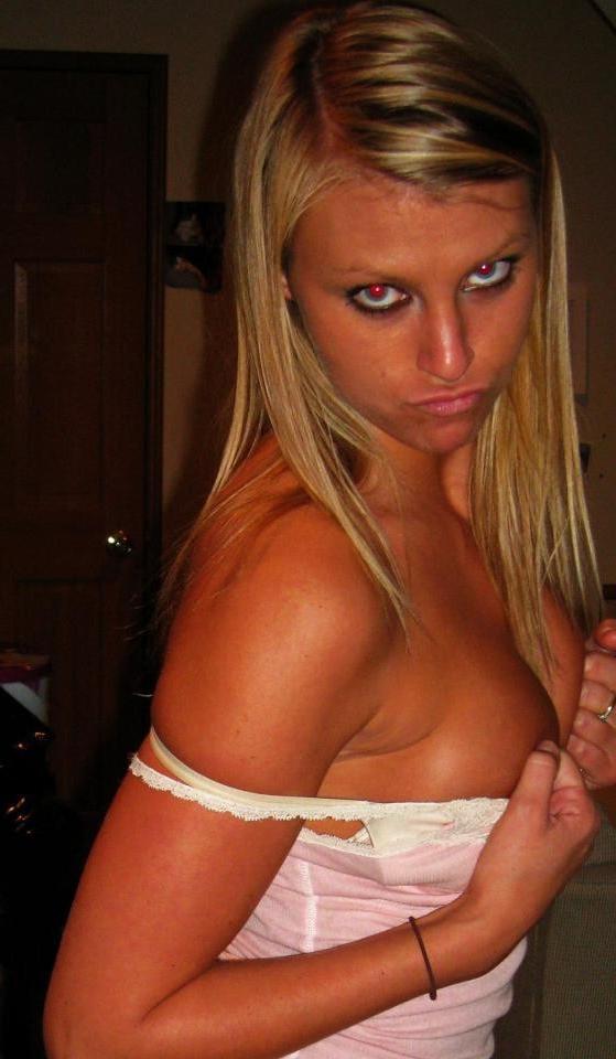 15P A guy's hot blonde GF does things a pornstar does for the camera like suck and r