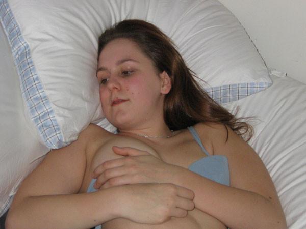 15P Casey gets naked in bed and touches herself before giving head and getting her p
