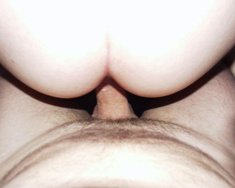 15P Sexy blonde slut suckes her boyfriend's cock then gets her pussy and ass fucked