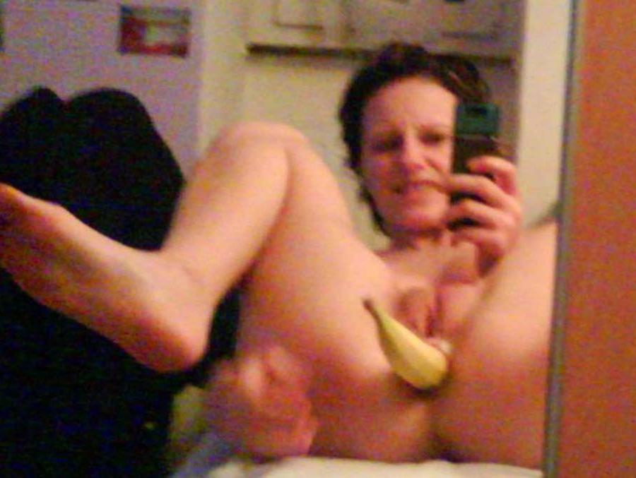 16P Sizzling hot picture gallery of a nice wild amateur anal sex 