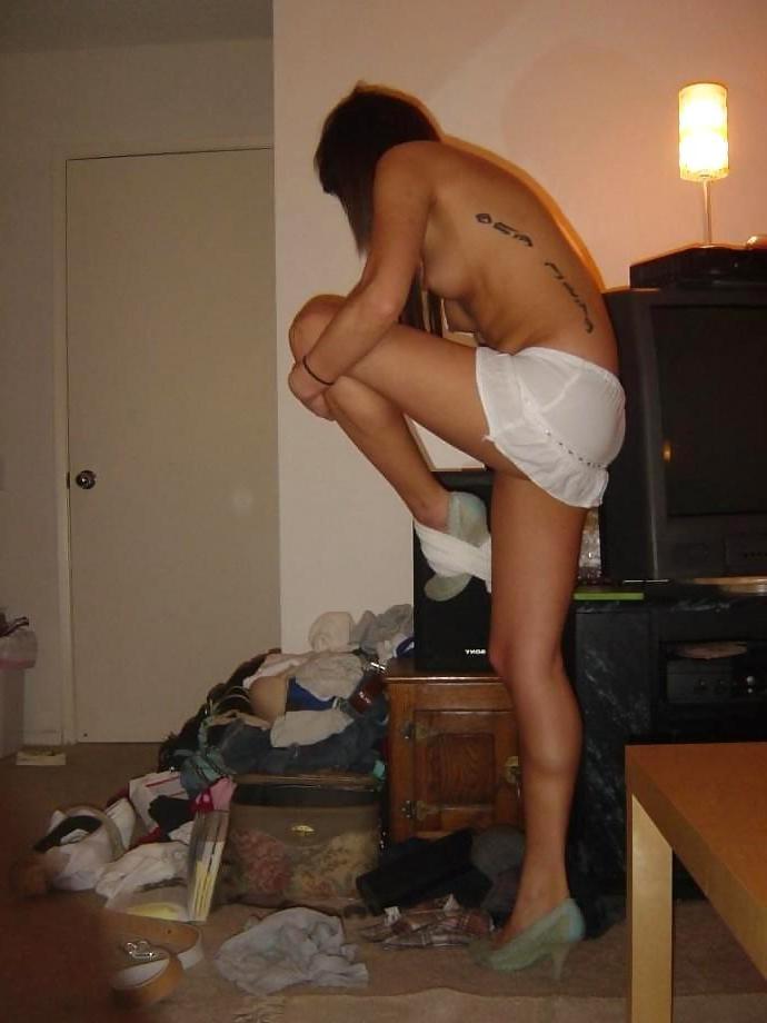 25P ASIAN AMATEUR HOTTIE