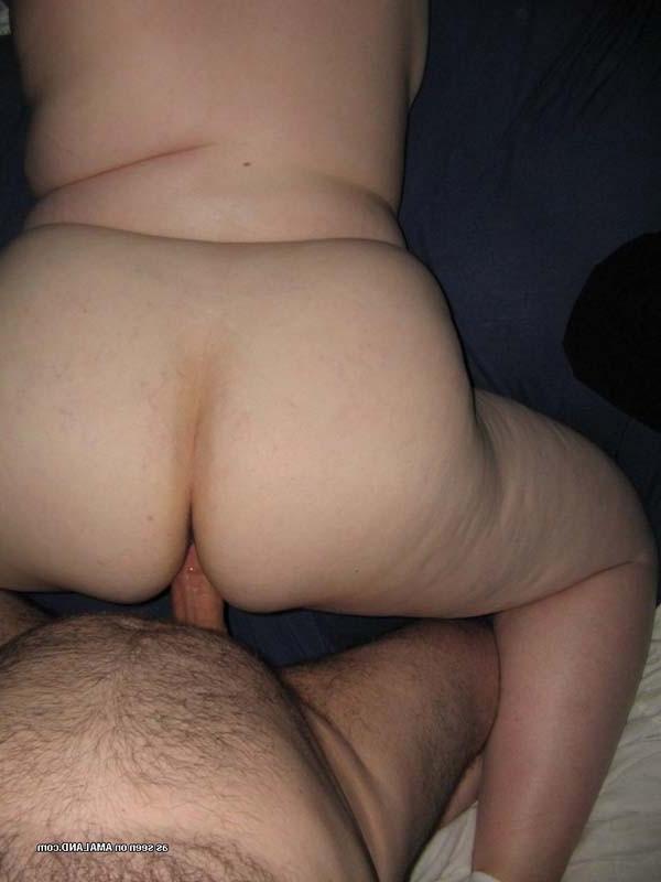 15P Real amateur bbw girl being naughty on camera