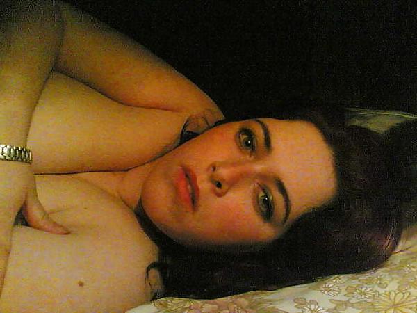 25P Natural Huge Titted British Amateur Girl Gallery