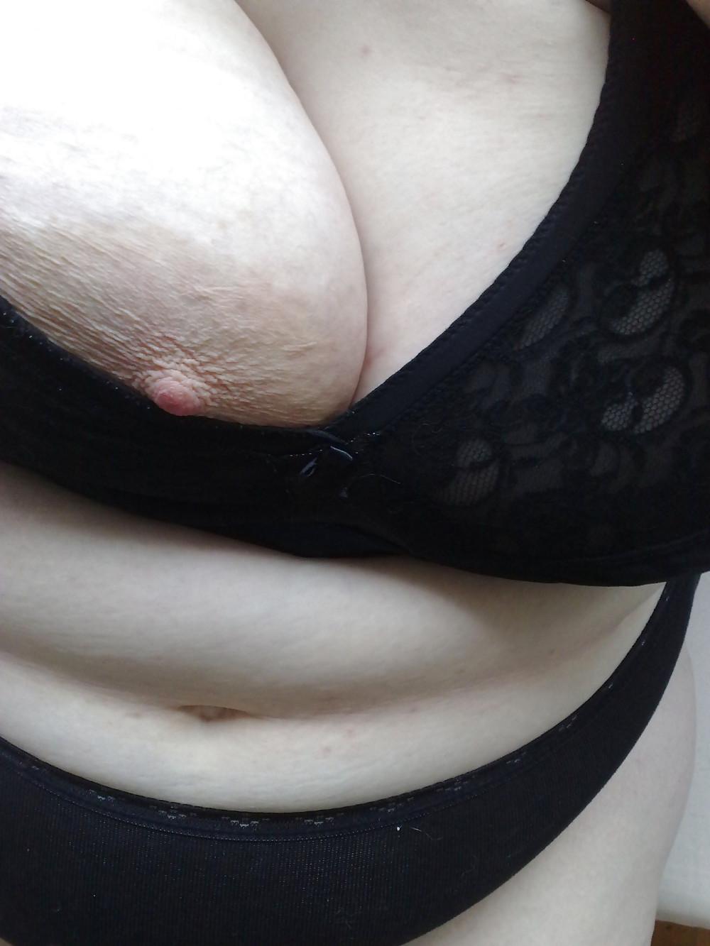 12P Amateur BBW with huge boobs