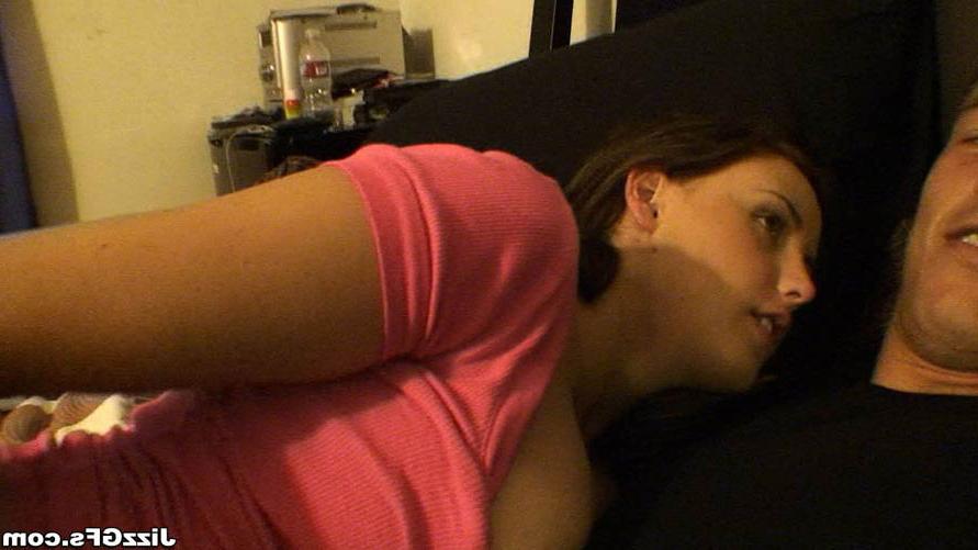 17P Amateur brunette giving wet blowjob in huge hard dick