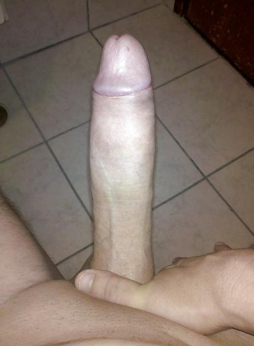 16P Real amateur guy with long white cock