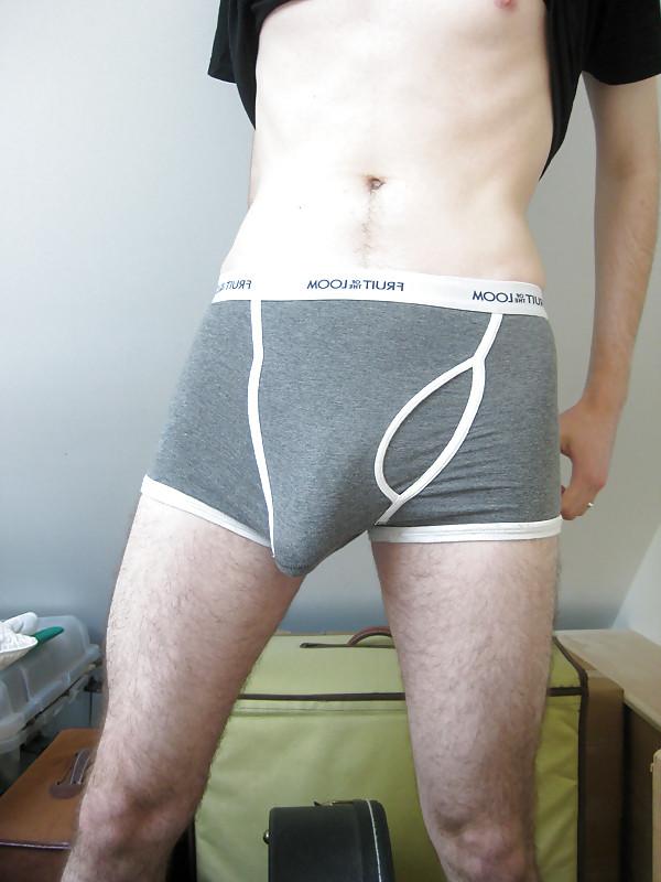 16P Real amateur shows off his nice white cock
