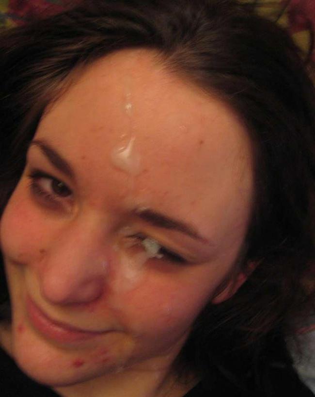 15P Real amateur girlfriends taking facials