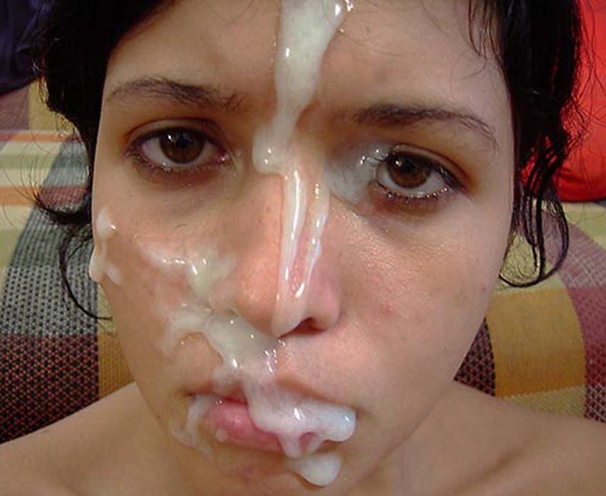 15P Real amateur girlfriends taking facials
