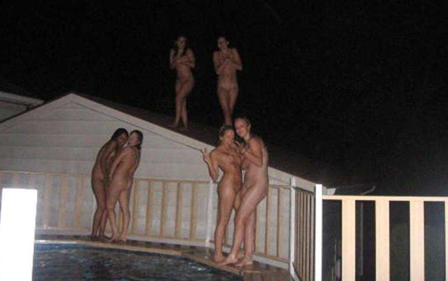 15P Really drunk amateur girlfriends going wild