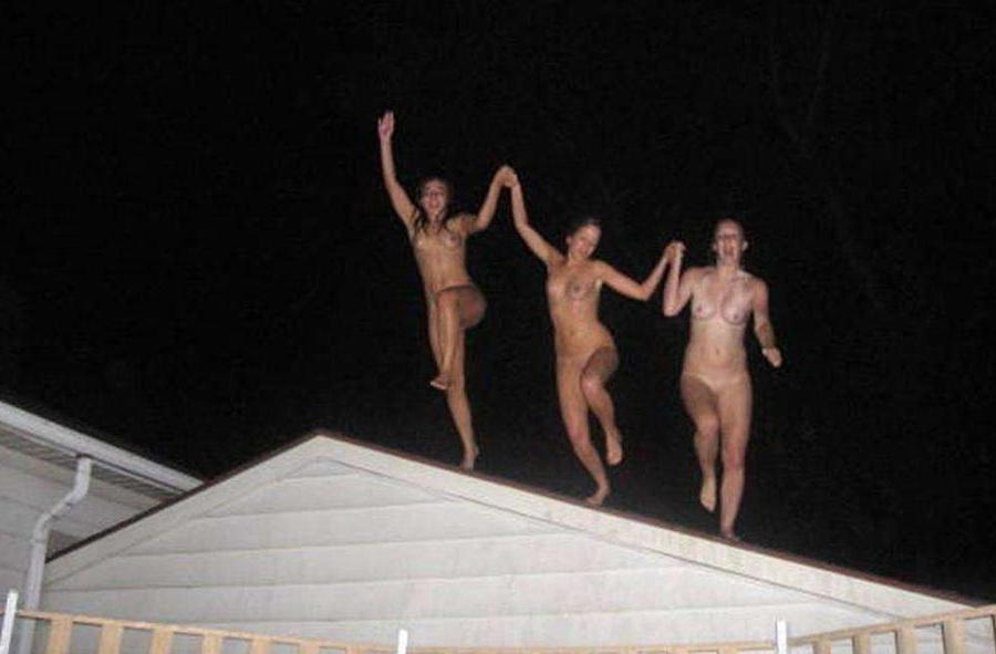 15P Really drunk amateur girlfriends going wild