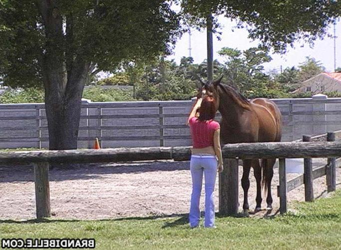 15P Amateur redhead teen chick mmf threesome orgy sex outdoors