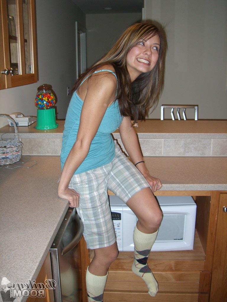 16P Real amateur teen girl topless in kitchen
