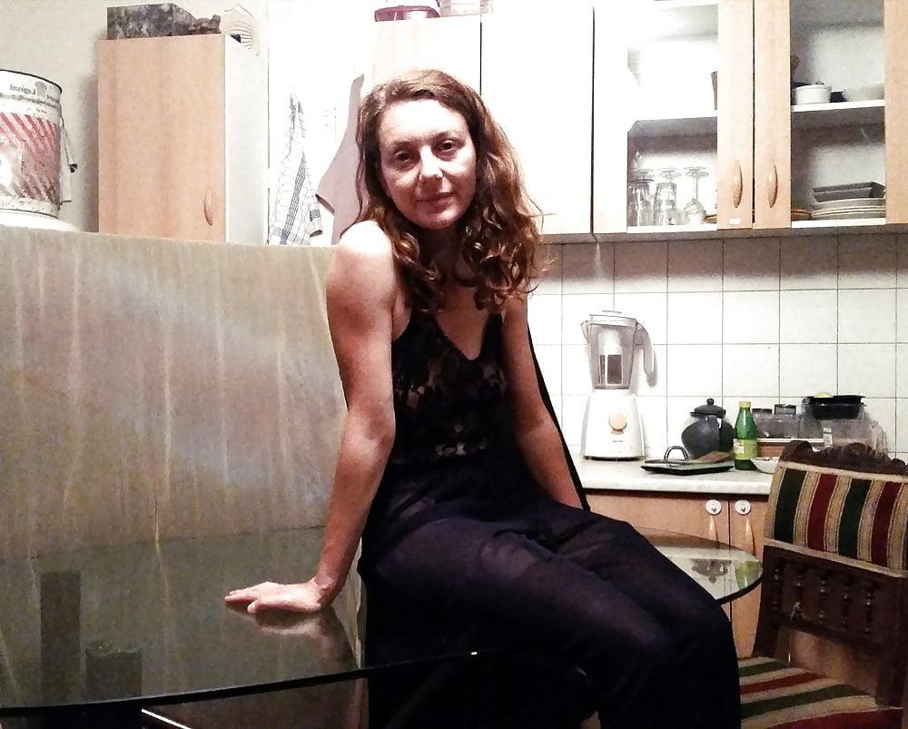 25P she is a Milfy MILF