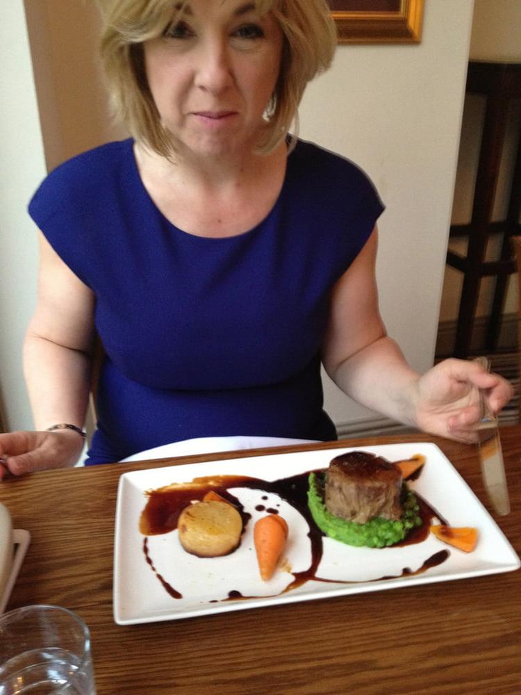 25P 9. UK wife, Jane