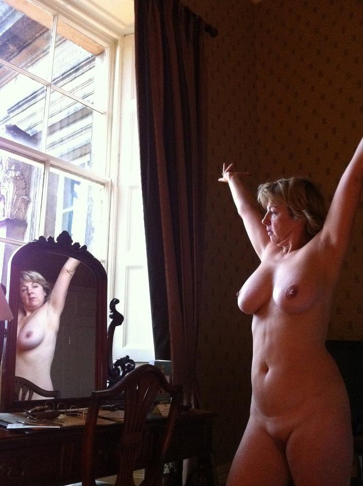 25P 9. UK wife, Jane