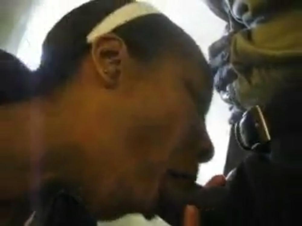25P Hotel Guest Get A Blowjob From The Maid