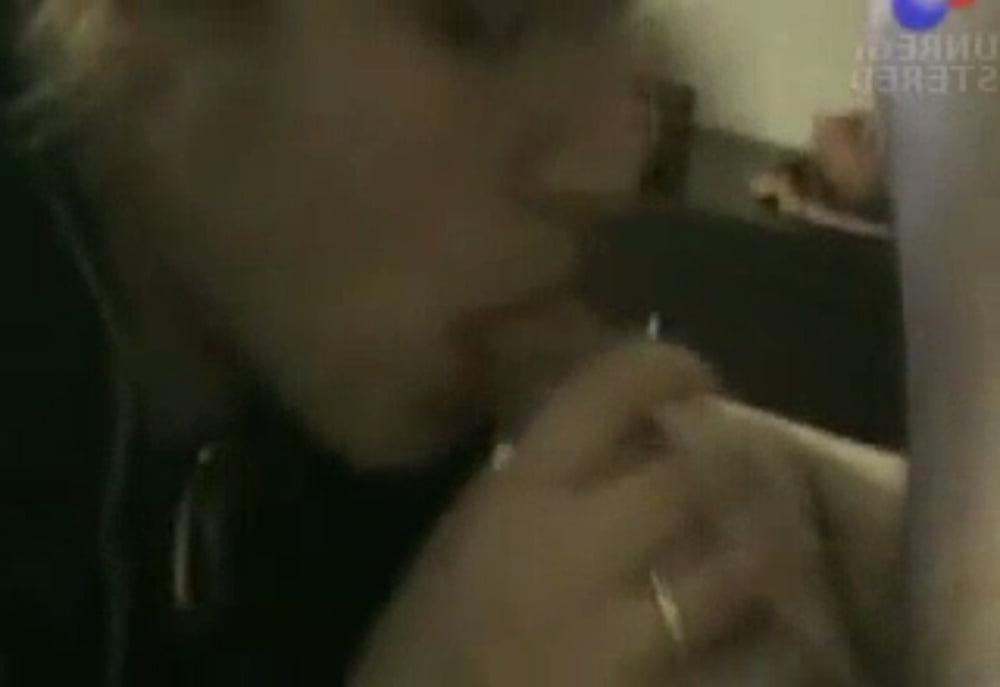 25P Married Wife Suck Neighbour's Dick Before Her Husband Return