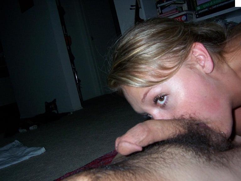 25P Good Girls Sucking Your Balls