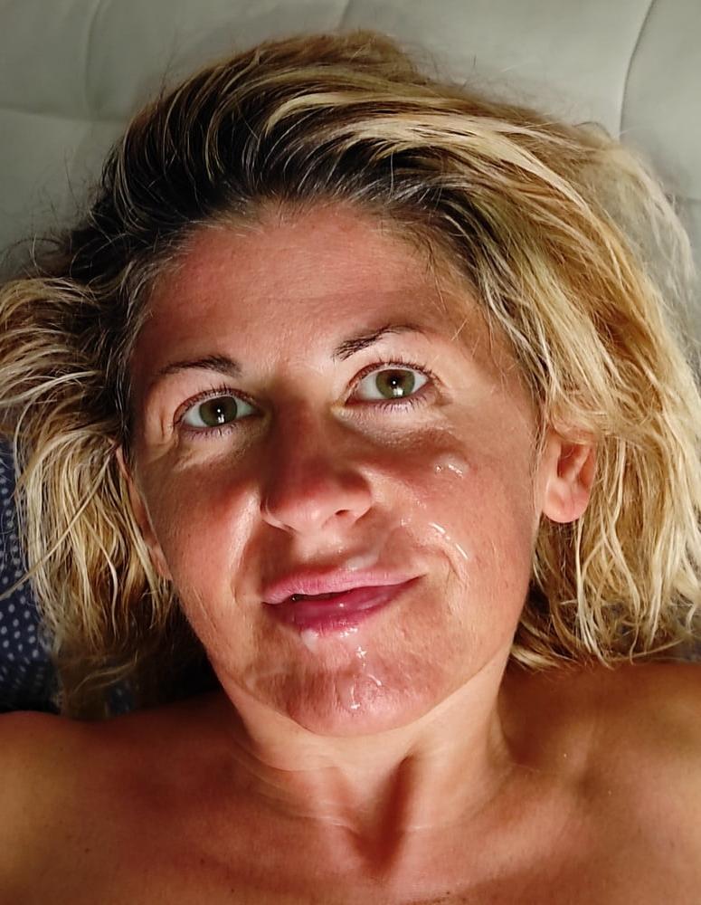 15P Scarlett blows, gets facial and shows her cunt
