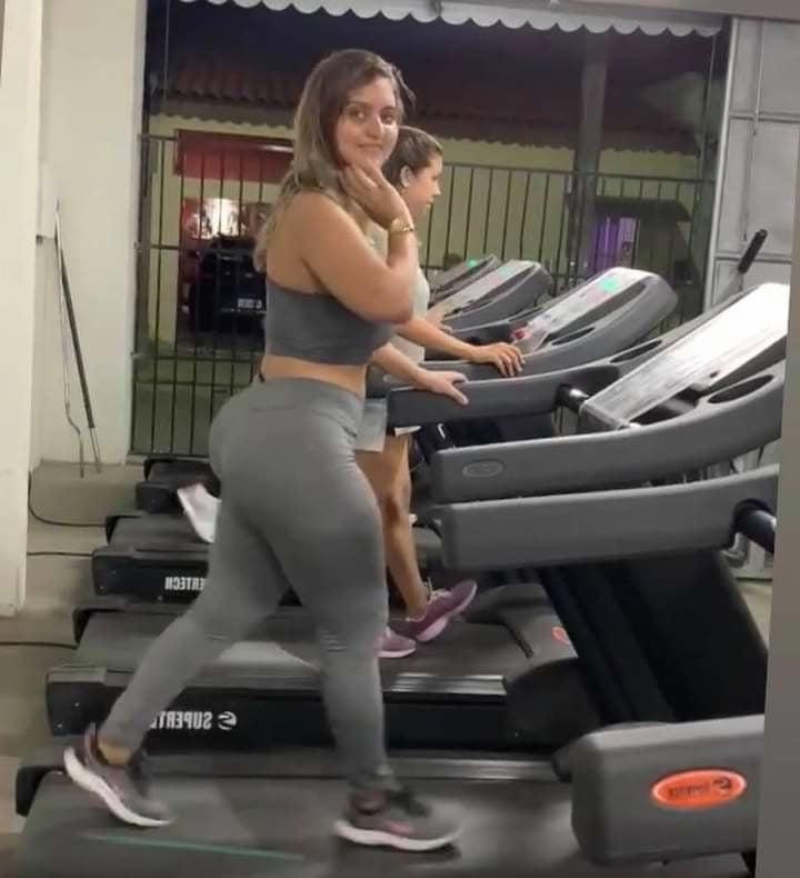 24P Priscila tetuda cavala